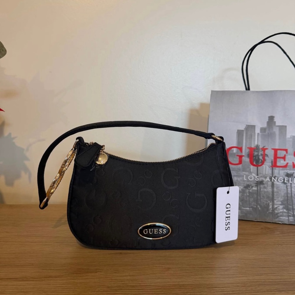 Guess Black Shoulder Bag